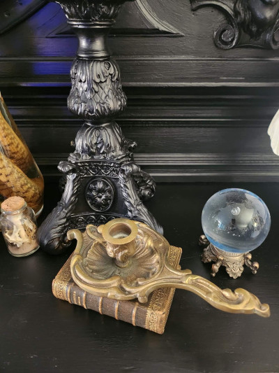 Petit bougeoir en bronze baroque