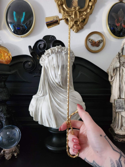 Éteignoir à bougie en métal doré