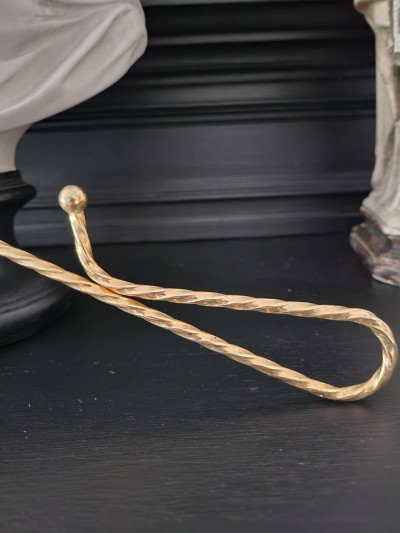 Éteignoir à bougie en métal doré