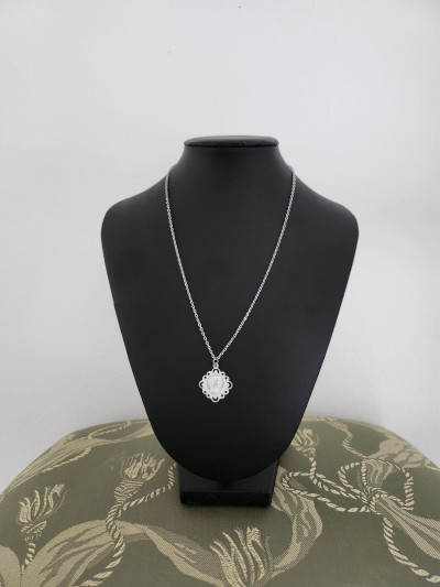 Collier Médaille Ancienne Vierge à l’Enfant