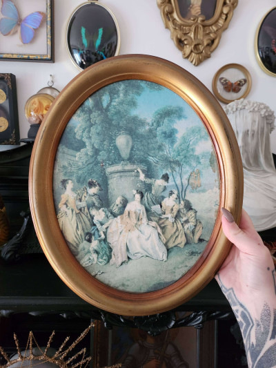 Reproduction J.B Pater dans son cadre ovale doré en résine