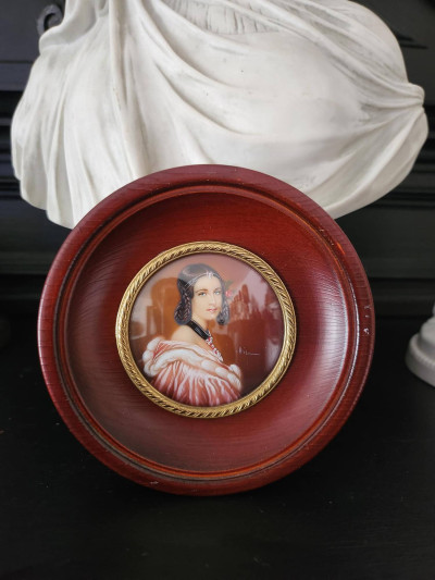 Paire de miniatures sur ivoire, fin XIXe