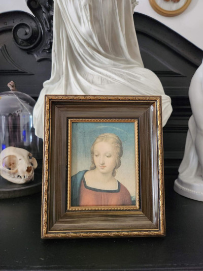 Petit cadre en bois laqué avec reproduction de Raphaël