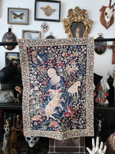 Tapisserie murale médiévale - La Tonte (reproduction Tapisserie du Lion de Tournai)