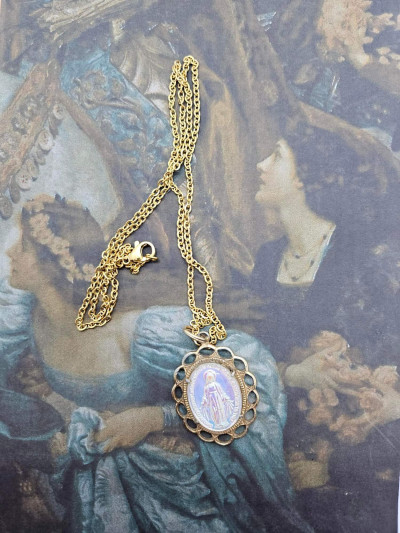 Collier médaille vintage Vierge Miraculeuse