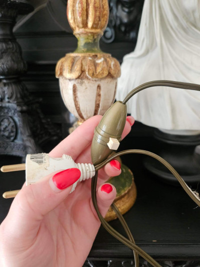 Pied de lampe en bois