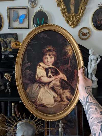 Grand cadre ovale doré reproduction Miss Jane Bowles