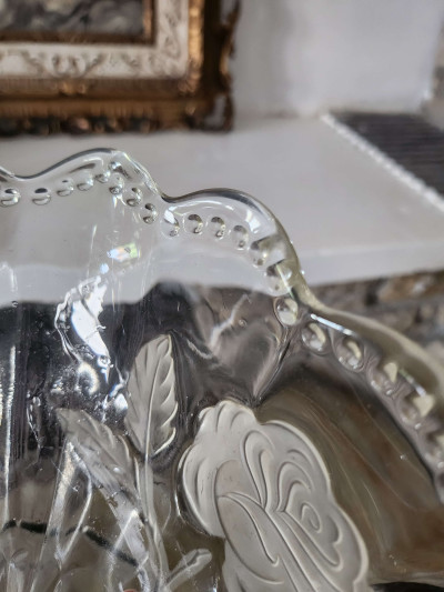 Coupe à fruits cristal motif roses élégante et raffinée - Sacra Nocta