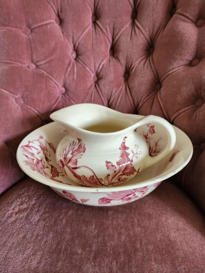 Broc et bassine Gien modèle Été fin XIXe - antique et élégant - Sacra Nocta